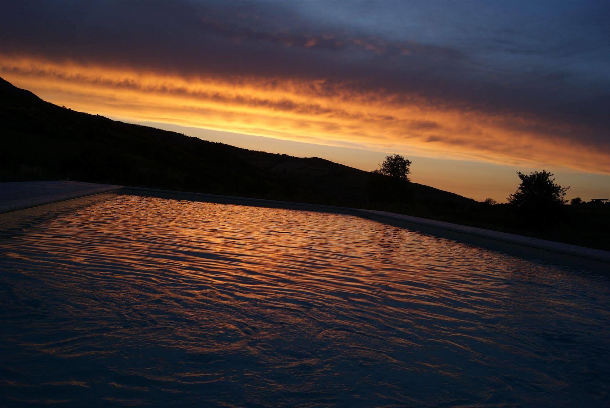Agriturismo Podere San Giorgio Radicofani Exteriér fotografie